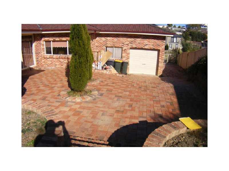 Glen Alpine NSW 2560