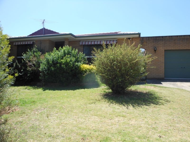 13 Beaufighter St, Raby NSW 2566
