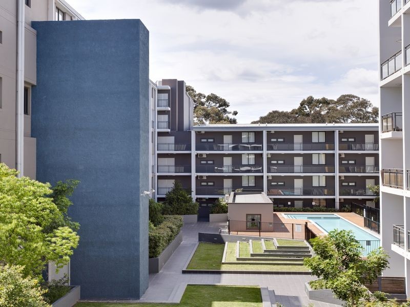 1D/541 Pembroke Rd, Leumeah NSW 2560