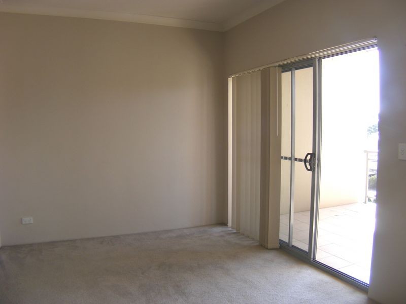 12/7-9 King Street, Campbelltown NSW 2560