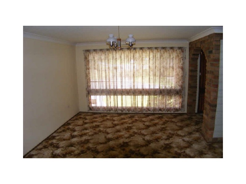 Ambarvale NSW 2560