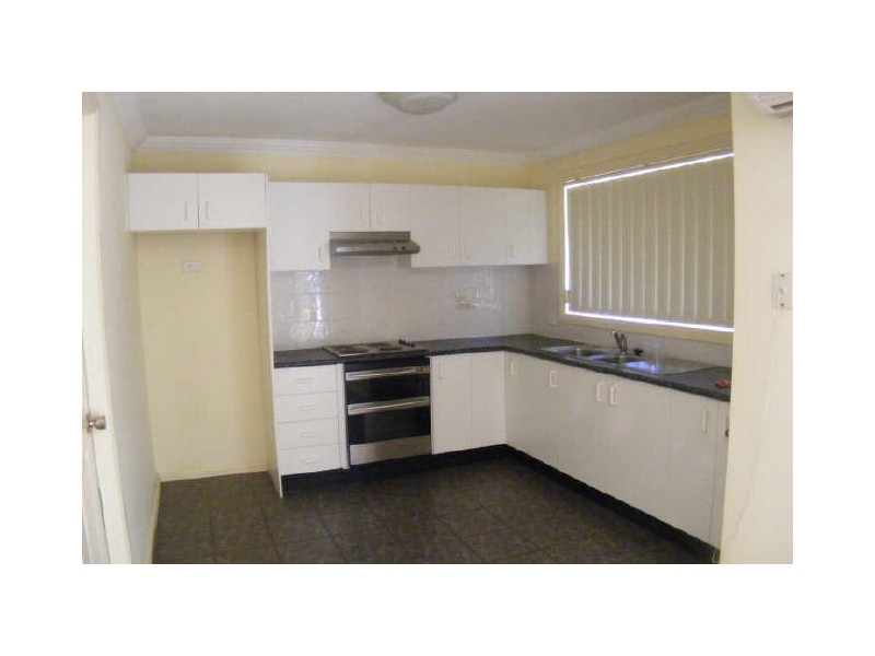 Bradbury NSW 2560