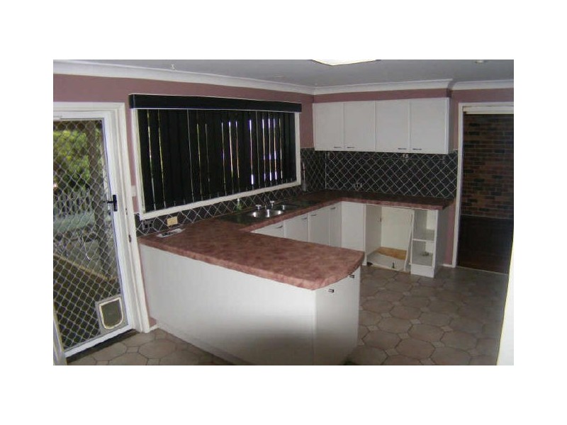 4 Bristol Avenue, Raby NSW 2566