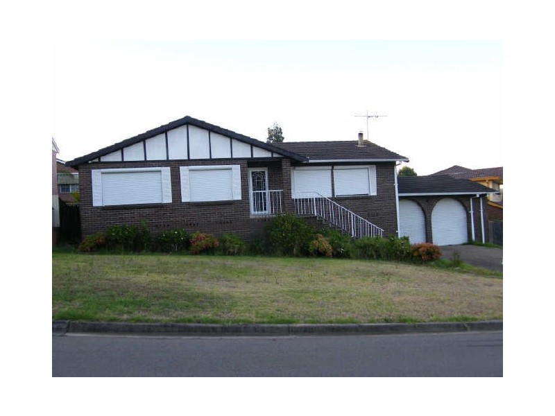 4 Bristol Avenue, Raby NSW 2566