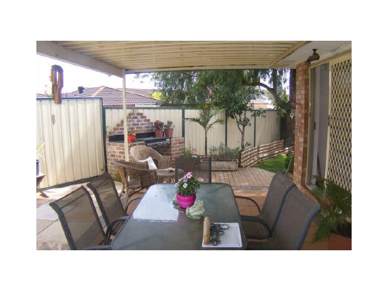 St Helens Park NSW 2560