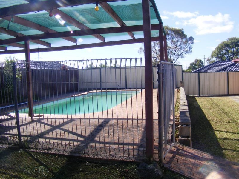 36 Boomerang Cres, Raby NSW 2566