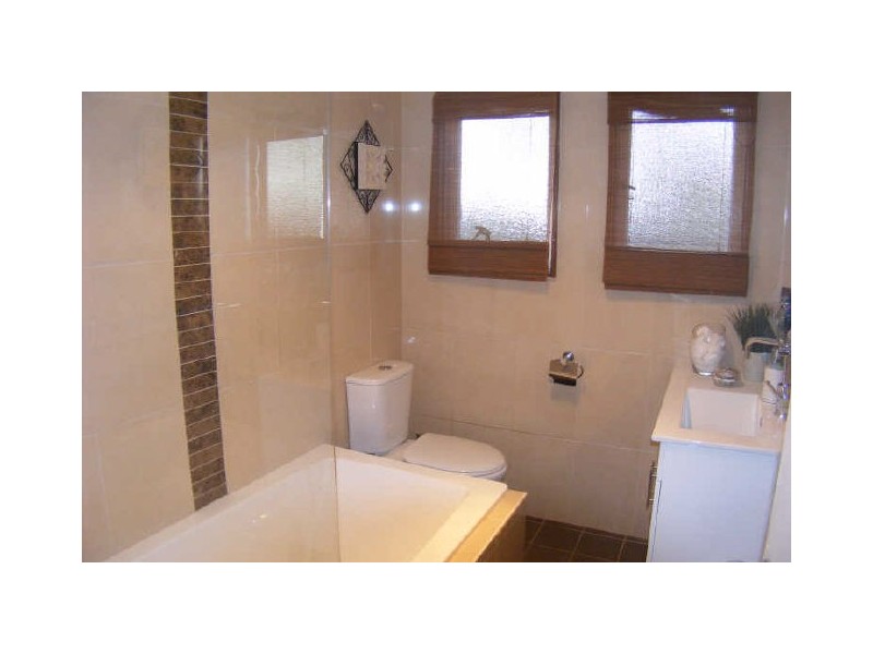 Campbelltown NSW 2560