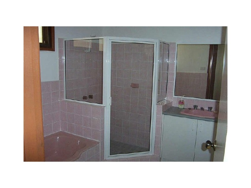Bradbury NSW 2560
