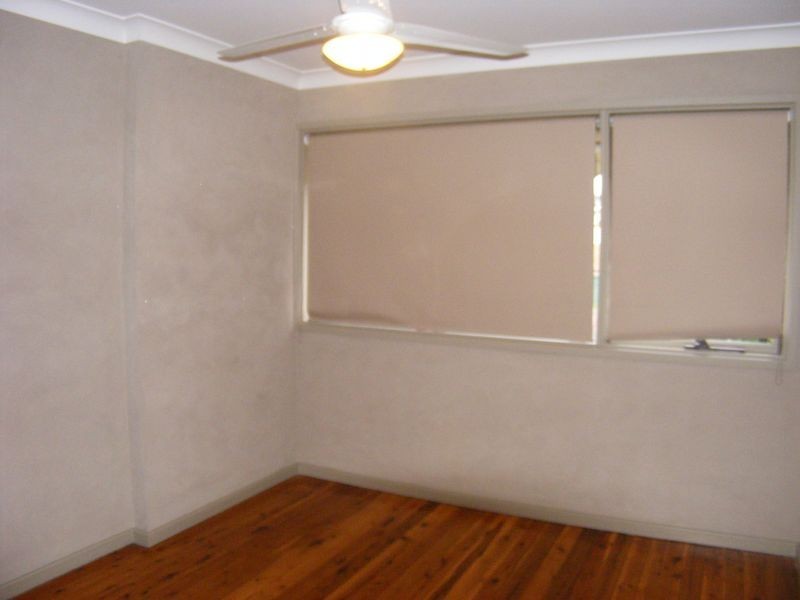 1 Nell Place, Ambarvale NSW 2560