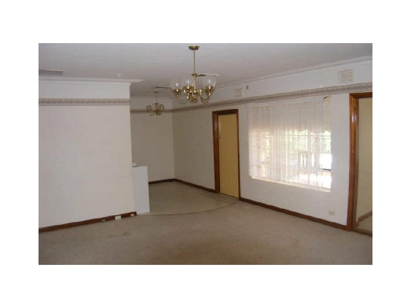 Campbelltown NSW 2560