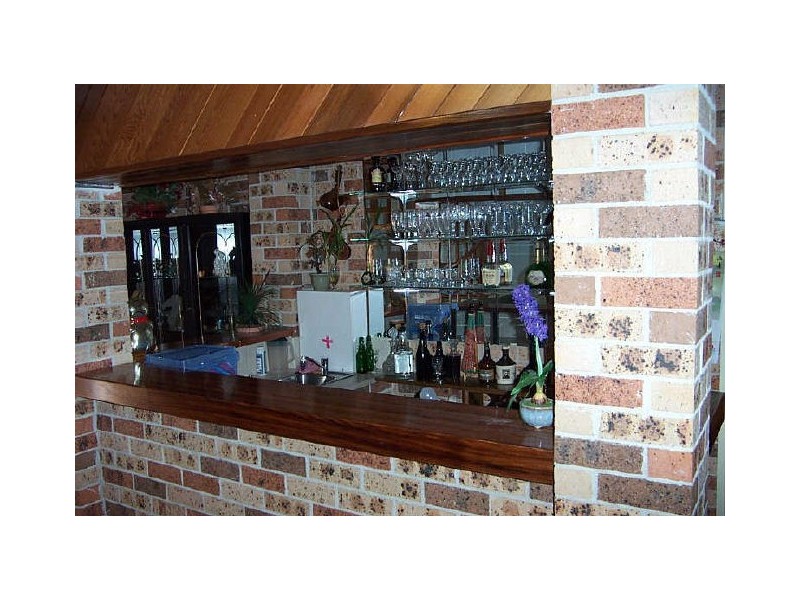 17 Mantalini Street, Ambarvale NSW 2560