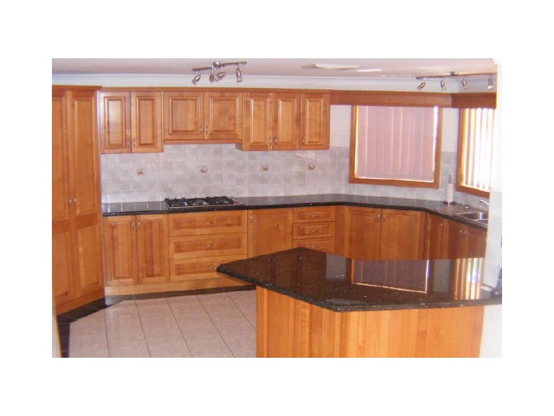 Glen Alpine NSW 2560