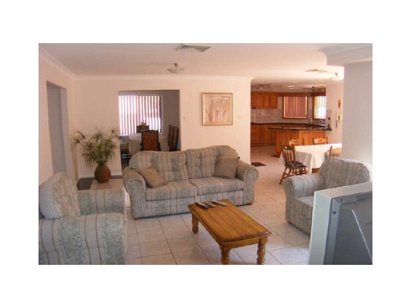 Glen Alpine NSW 2560