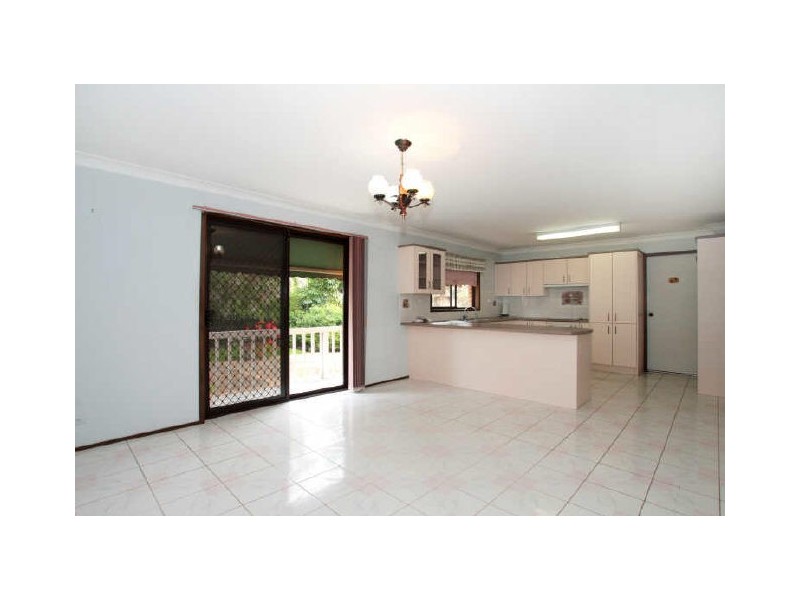 68 Aberdeen Road, St Andrews NSW 2566