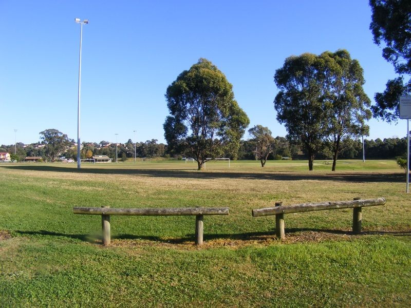 12 Bungan Pl, Woodbine NSW 2560