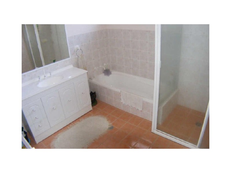 Bradbury NSW 2560