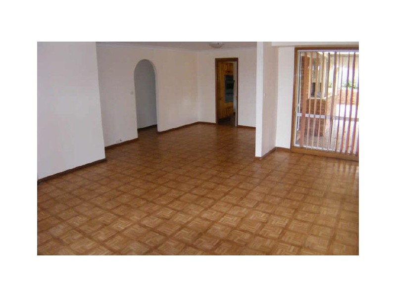 Eagle Vale NSW 2558