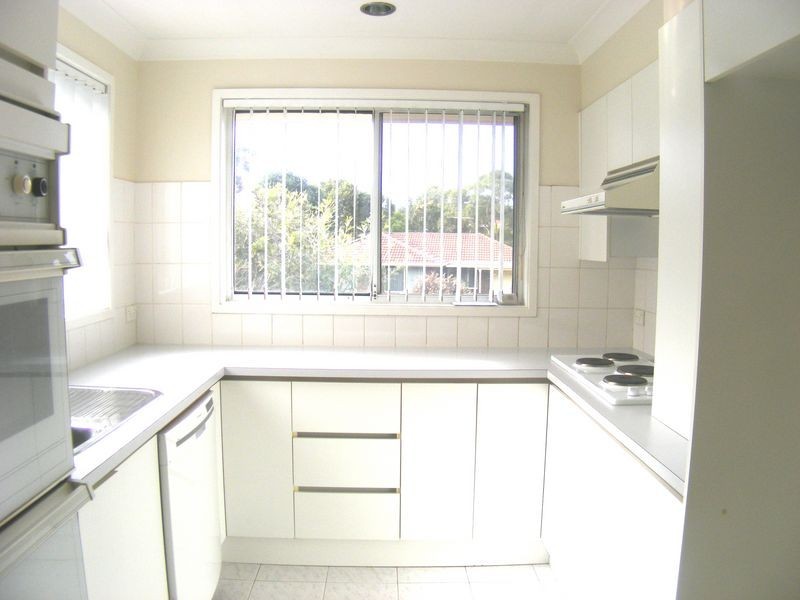 1 Ryan Close, St Andrews NSW 2566