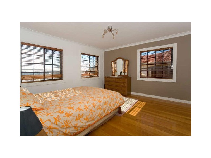 Glen Alpine NSW 2560