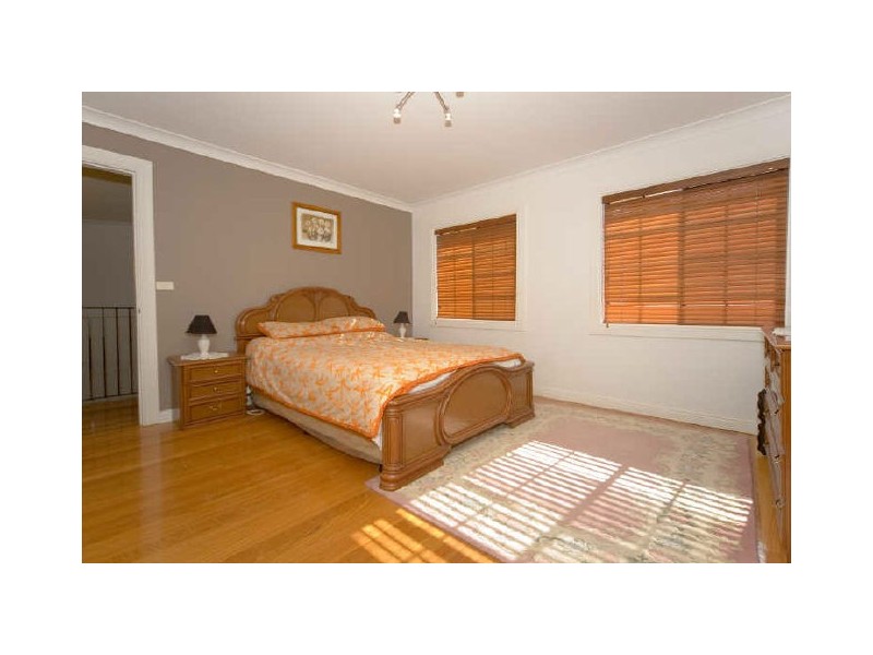 Glen Alpine NSW 2560