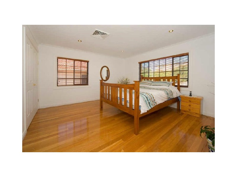 Glen Alpine NSW 2560