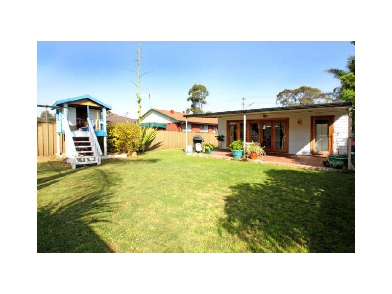 Minto NSW 2566
