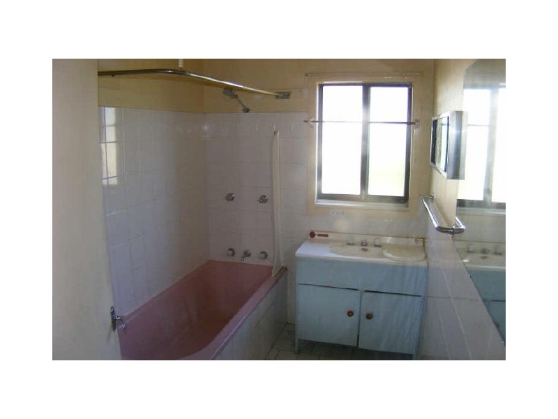 Campbelltown NSW 2560