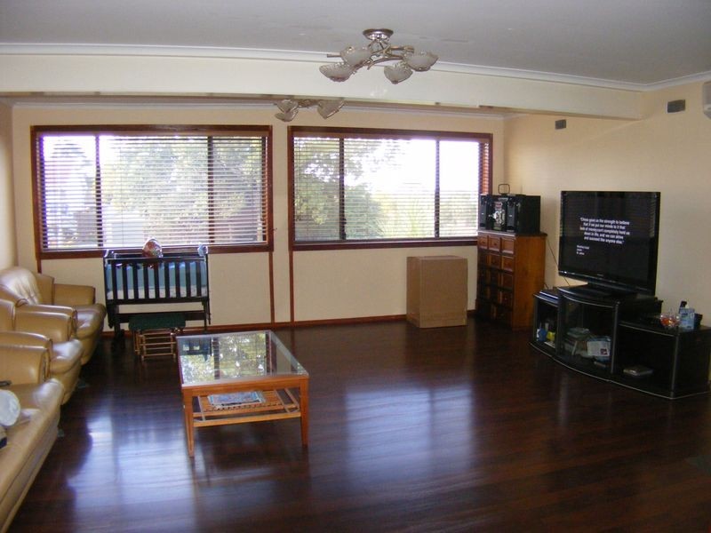 41 Stornaway Avenue, St Andrews NSW 2566