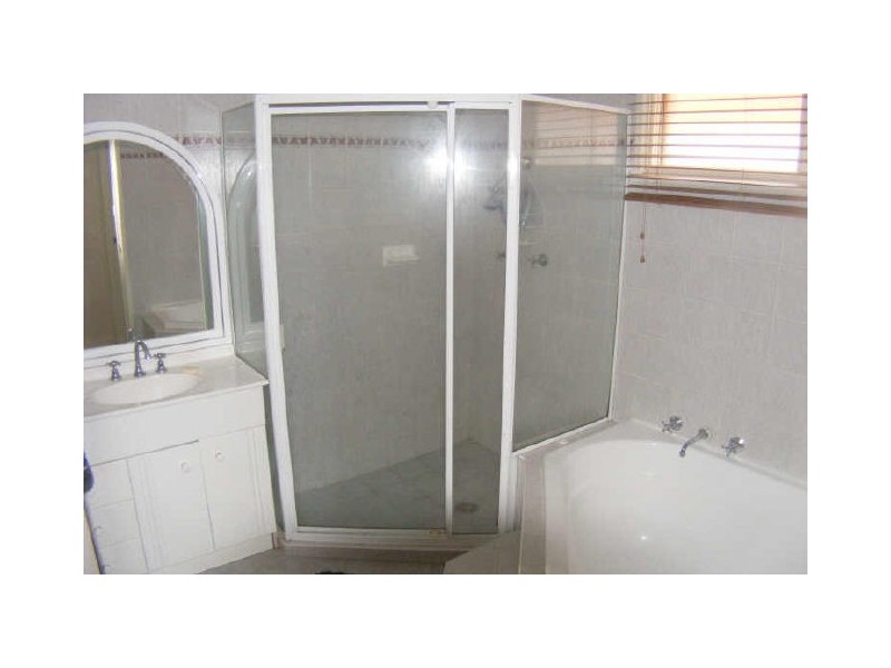 Bradbury NSW 2560
