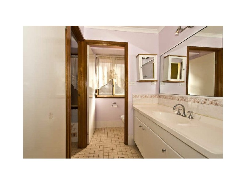Eagle Vale NSW 2558