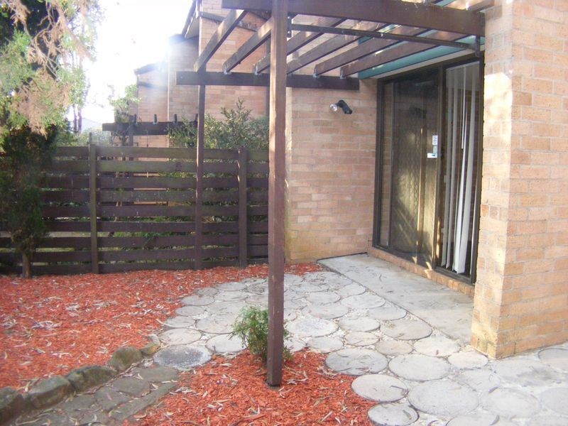 1/88-98 The Parkway, Bradbury NSW 2560