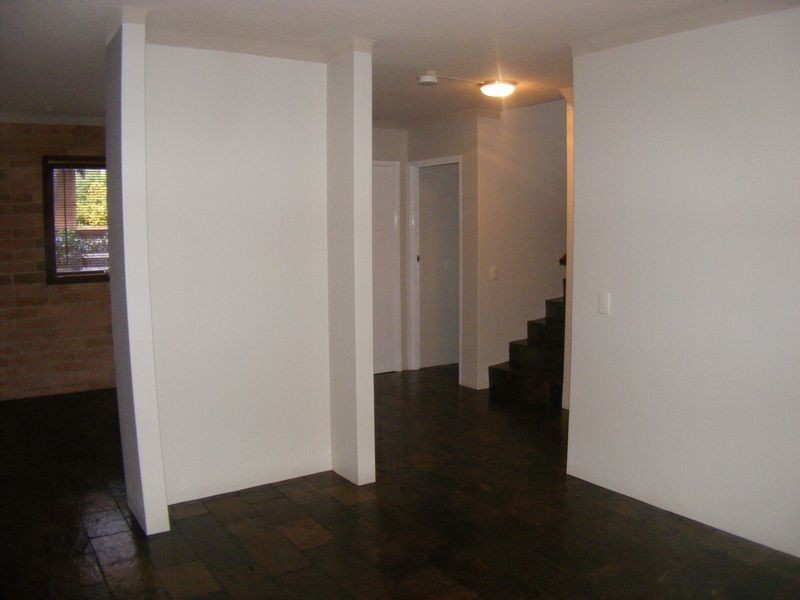 1/88-98 The Parkway, Bradbury NSW 2560