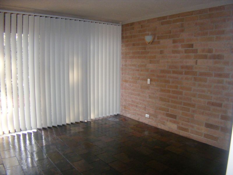 1/88-98 The Parkway, Bradbury NSW 2560