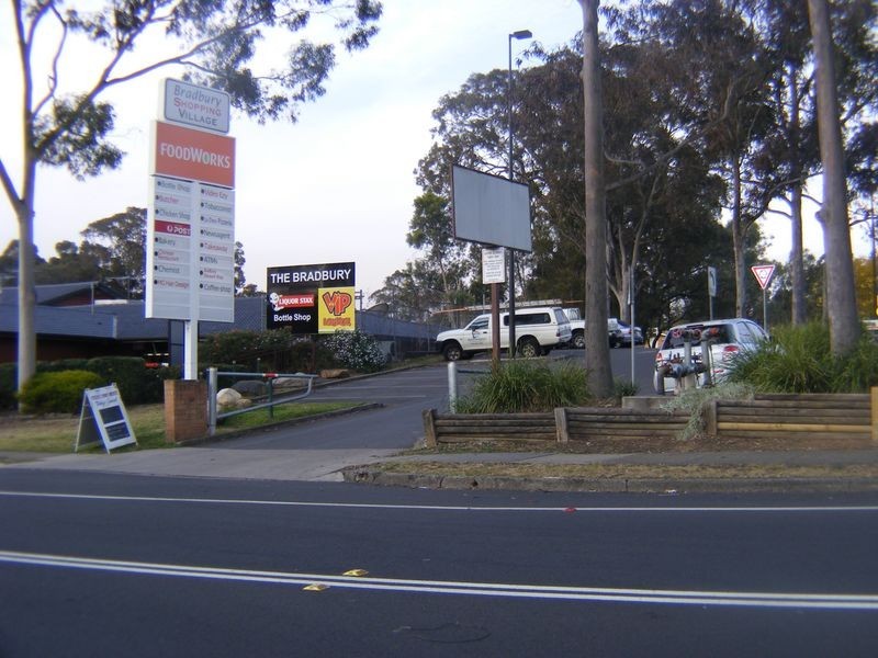 1/88-98 The Parkway, Bradbury NSW 2560