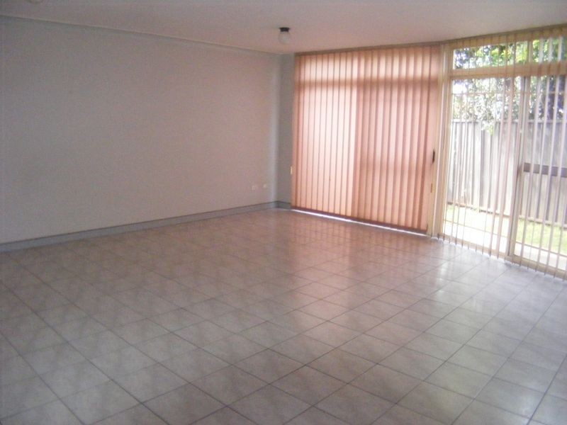 9/16-18 Cumberland Road, Ingleburn NSW 2565