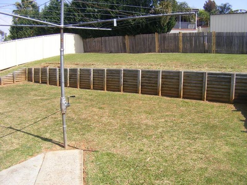 102 Gould Rd, Eagle Vale NSW 2558