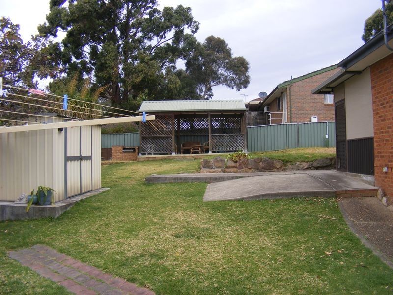 31 Lightwood Street, Ambarvale NSW 2560