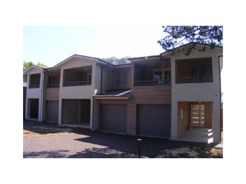 43a Euroka St, Ingleburn NSW 2565