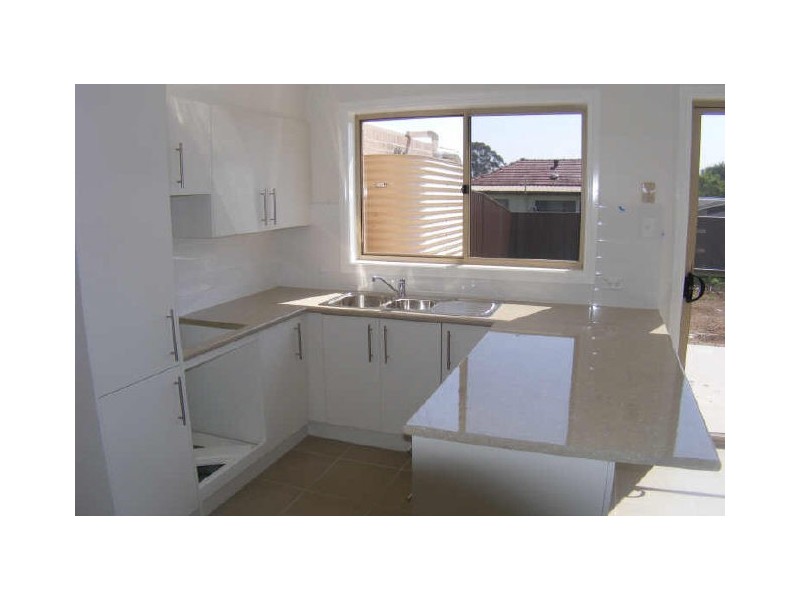 43a Euroka St, Ingleburn NSW 2565