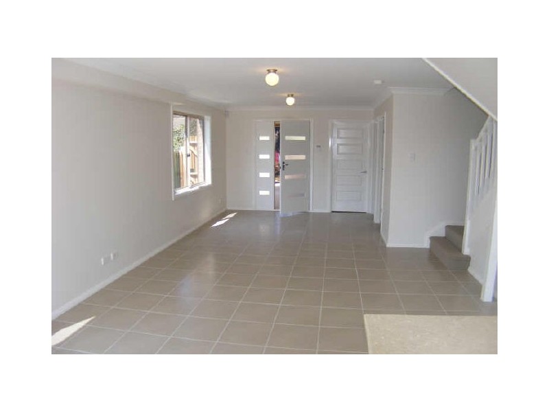 43a Euroka St, Ingleburn NSW 2565