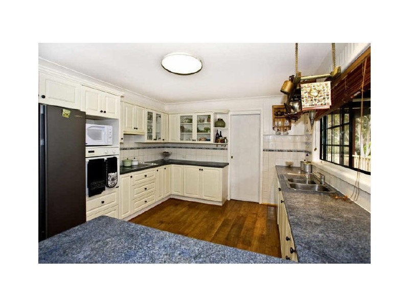 50 Picton Avenue, Picton NSW 2571