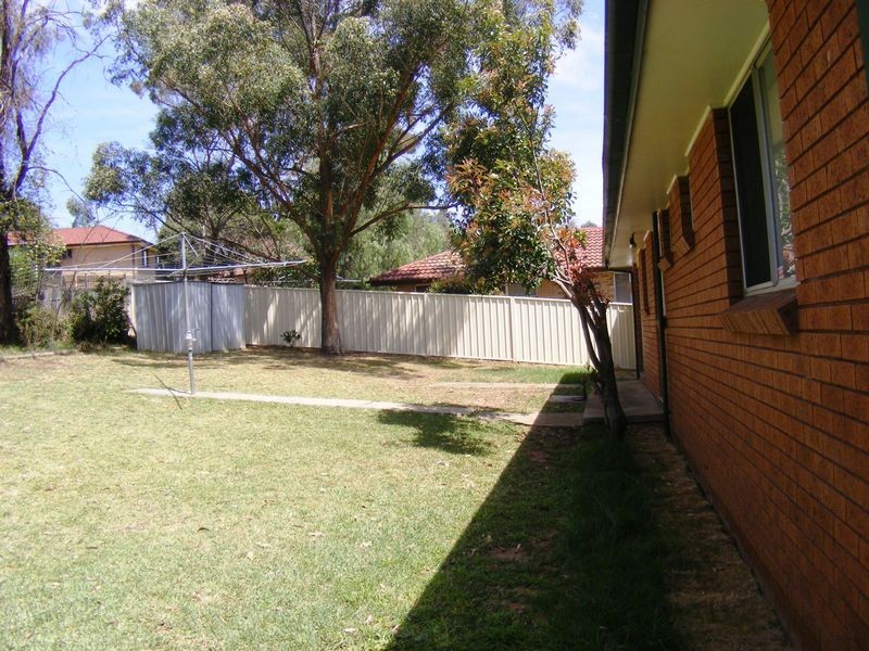 20 Elouera Cres, Woodbine NSW 2560