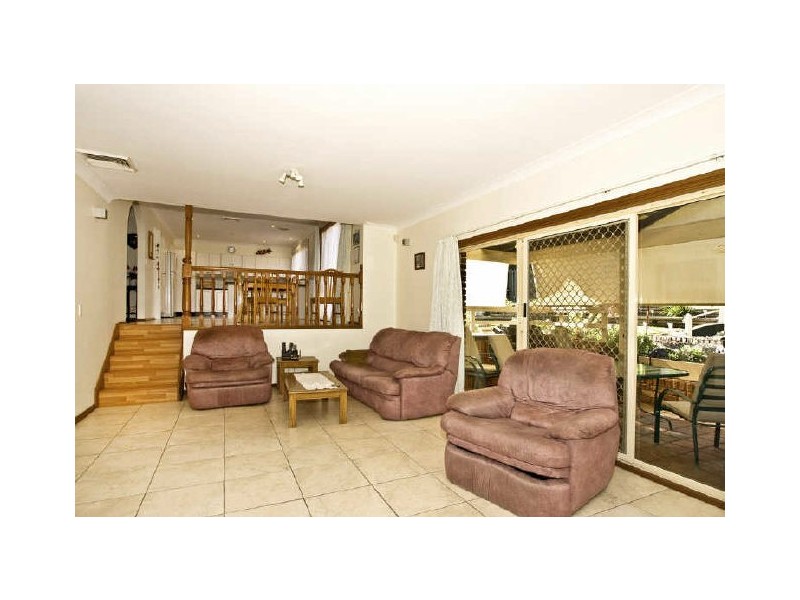 Glen Alpine NSW 2560