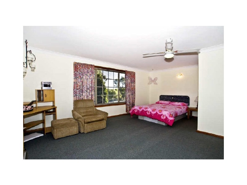 Glen Alpine NSW 2560