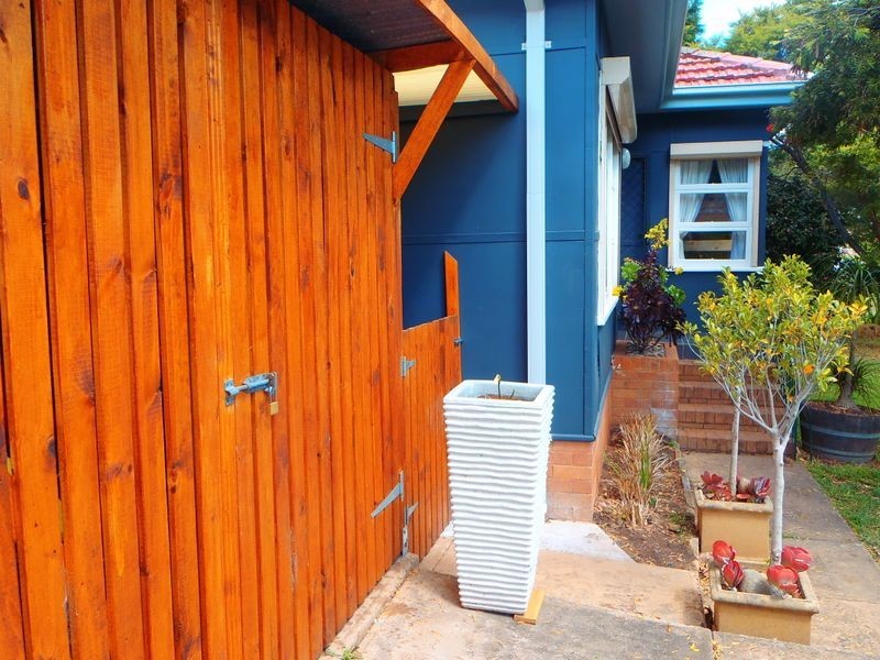 55 Farnsworth Ave, Campbelltown NSW 2560