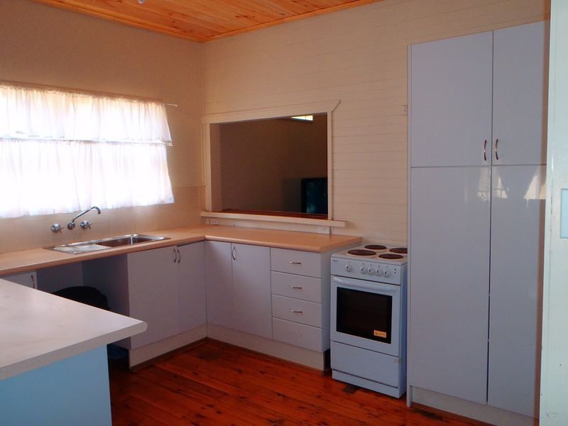 55 Farnsworth Ave, Campbelltown NSW 2560