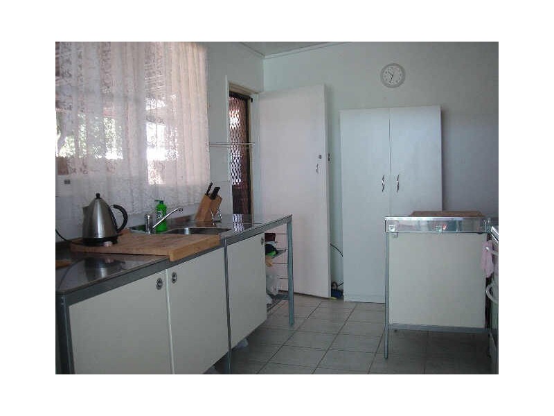 31 Angle Rd, Leumeah NSW 2560