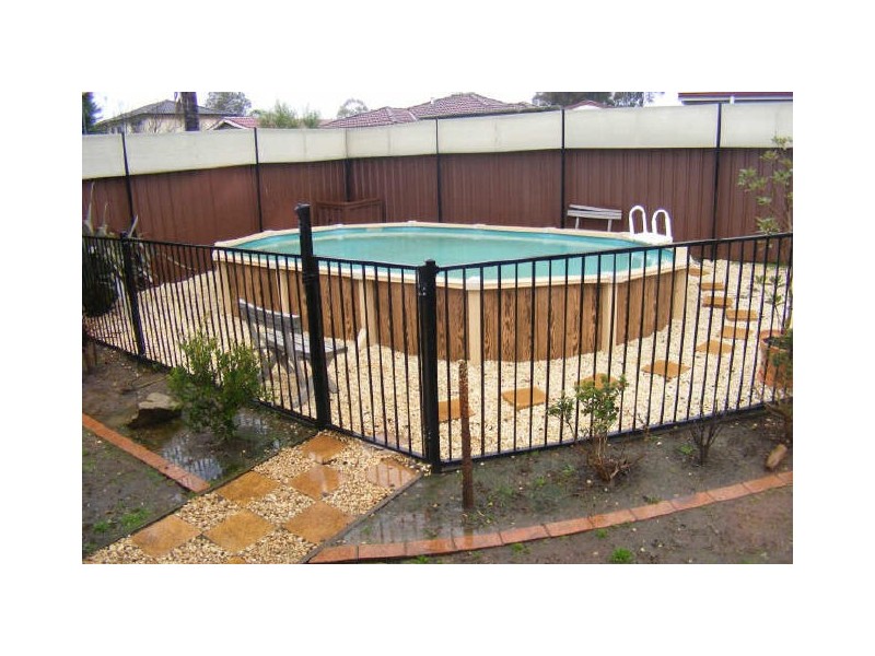 191 Copperfield Drive, Rosemeadow NSW 2560