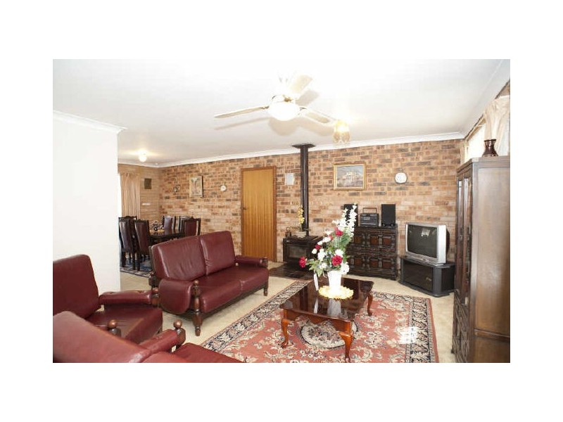 55 Lithgow St, Campbelltown NSW 2560