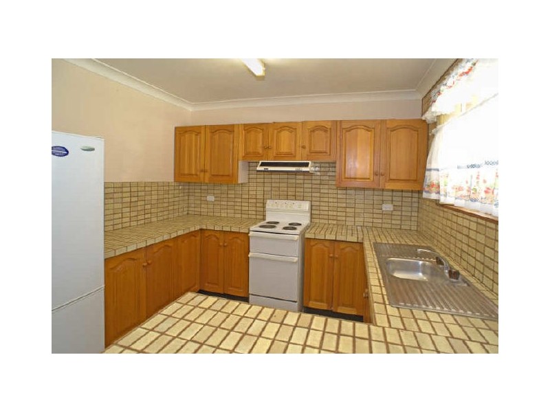 55 Lithgow St, Campbelltown NSW 2560